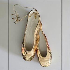 RARE WHH 1949 Gold Ballet Shoes Decor